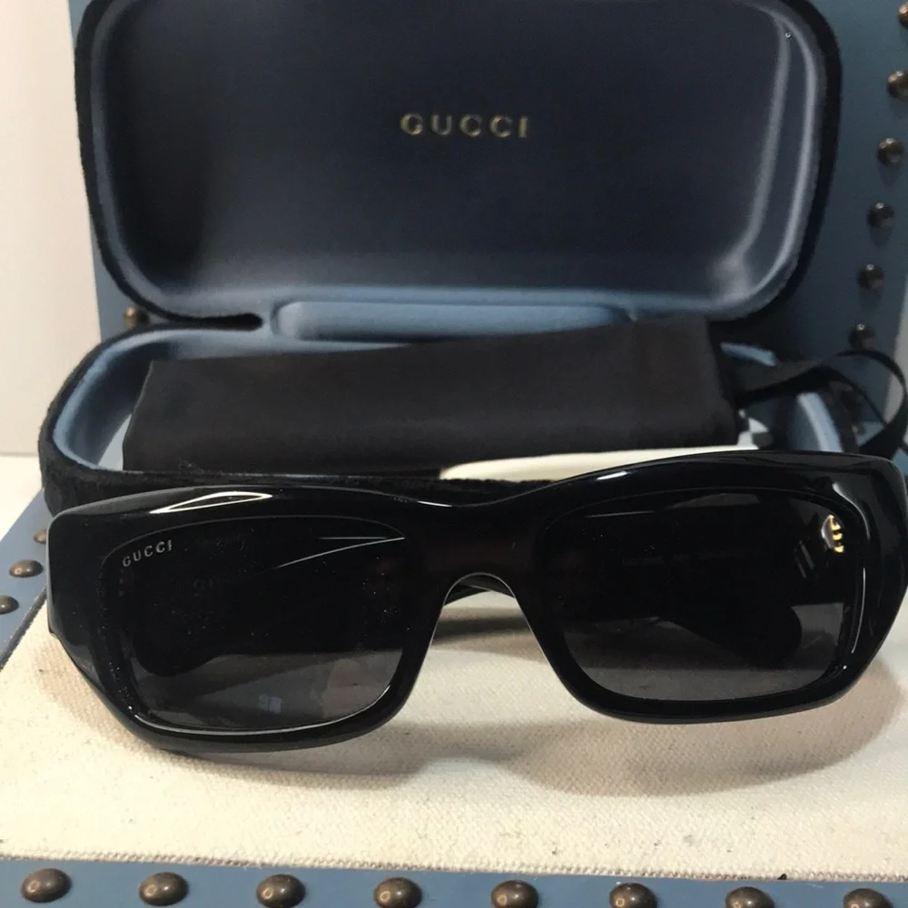 ✨ Luxury New Authentic Gucci GG1296S 001 Sunglasses ✨